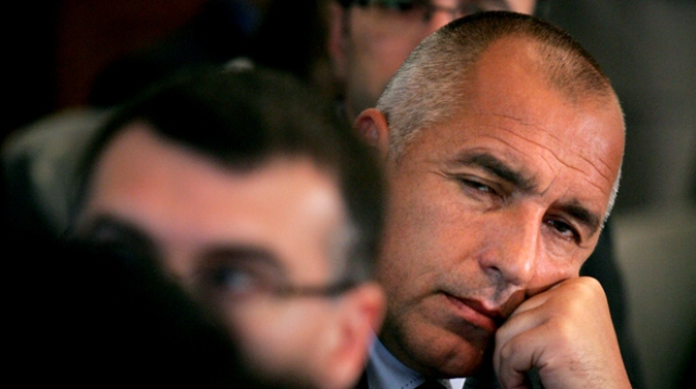 Премиерът планира пролетно почистване във властта