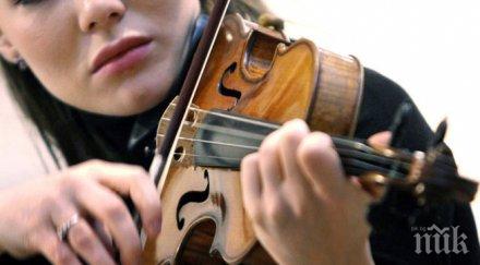 изявена испанска цигуларка гостува октомври концертмайсторите