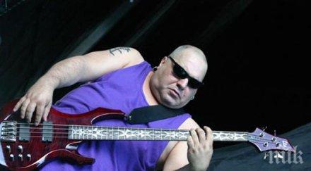 викат линейка фънки шоуменът закъсал здраво кръвното