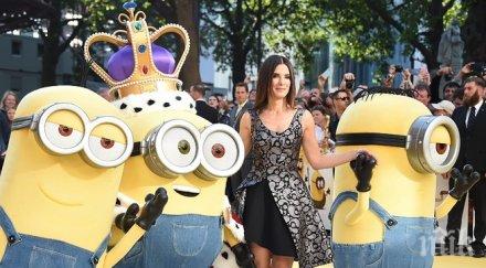 сандра бълок тръгнала рано премиерата миньоните