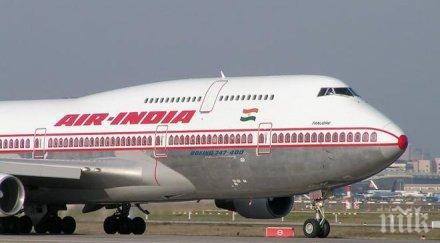 самолет еър индия извърши кацане бес шаси