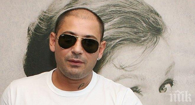 Махнаха басейна от хотела на Ванко 1