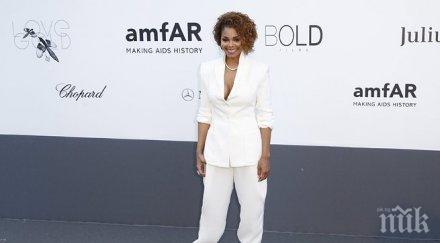 джанет джексън споделя новата песен феновете