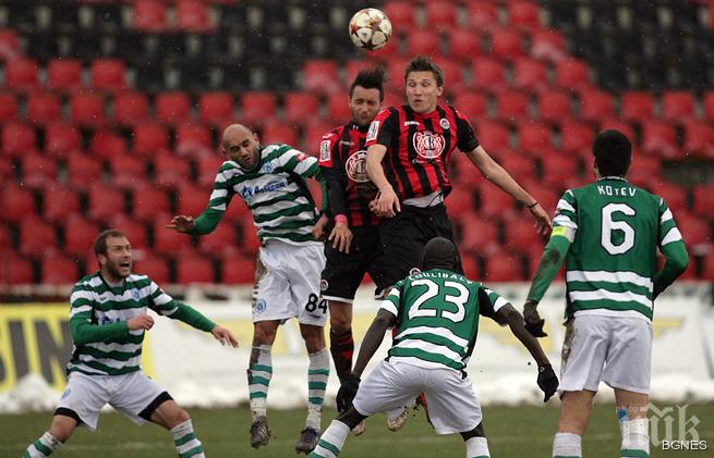 Хуан Мануел Вареа тренира с Черно море