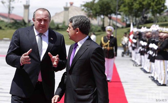 Плевнелиев: Ще окажем материална и финансова помощ на Тбилиси