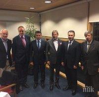 Нова лидерска среща днес следобед в Македония