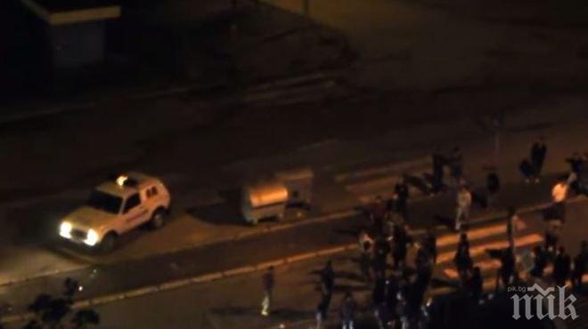 Роми в столичен квартал крещят: Българите на сапун (видео)