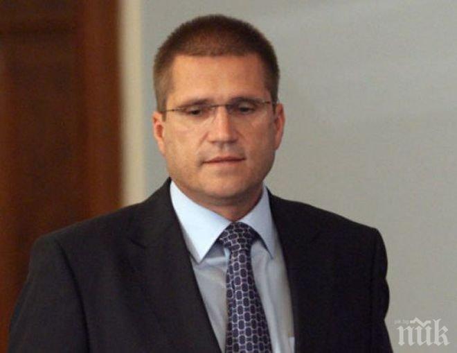 Николай Цонев пред ПИК: Стартира ли политизация на армията? 
 
