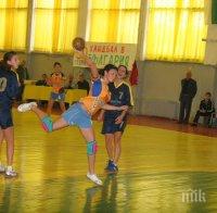 Две загуби за България на Световната купа по хандбал