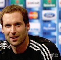 Петър Чех отрече, че вече е играч на Арсенал
