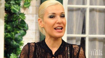 първо пик гала кошмарни белези лифтинг вижте обезобрази заради младия любовник снимка без фотошоп