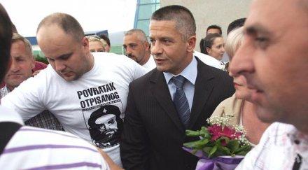 сърбия иска съди мюсюлмански командир военни престъпления