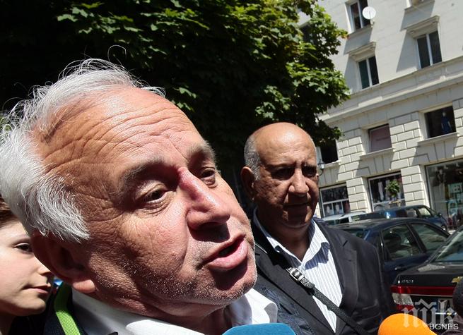 Кметът на Ботевград проговори: Разпитват ме заради клевети и лъжи на шепа общински съветници! Много съм малък да говоря за г-н Борисов!