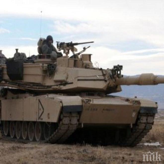 Американски танк на бургаското летище