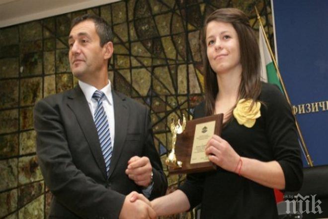 Калина Стефанова се класира за финала в Баку