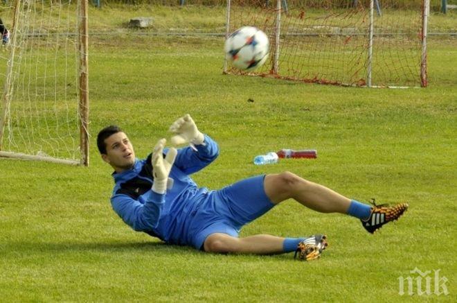 Сръбски вратар започна проби в Левски