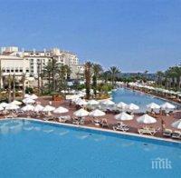 Трик! Ето как варненка почива на 