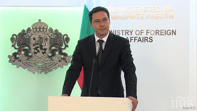 Митов: Разполагането на военна техника е в рамките на споразуменията в Уелс 