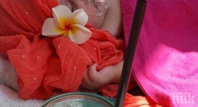 Дичо заведе дъщеричката си на морето