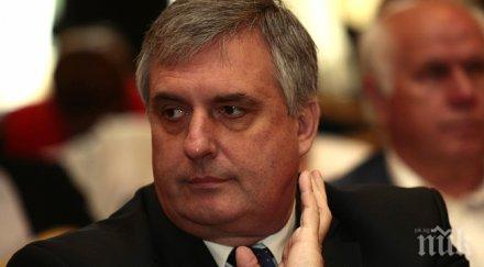 калфин настоява правителството направи оценка въздействието споразумението сащ