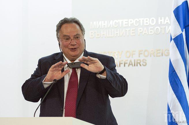 Министърът на външните работи на Гърция е на посещение в Белград