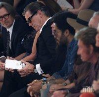 Пиърс Броснан и Лени Кравиц огледаха модели на Слиман