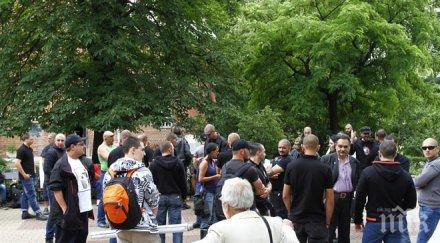 първо пик протестиращите гей парада софия започнаха събират снимки