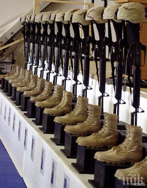 Армията купува 21 000 чифта обувки за над 2 млн. лв.