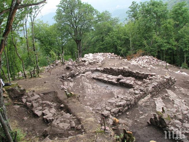 Празник на античната крепост Боровец при село Разлив