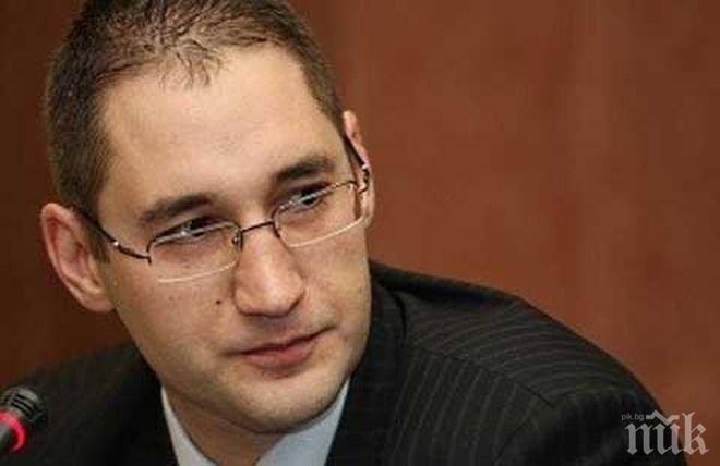 Икономист съветва: Да избягваме политизация на енергетиката и грандоманските проекти