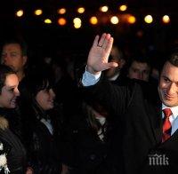 Питат Груевски, защо не благодари на 