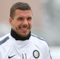 Лукас Подолски в Турция за преговори с Галатасарай