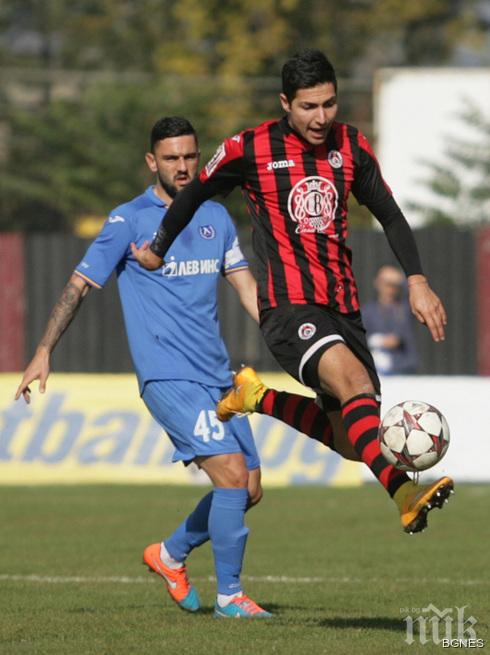 Ботев привлече Даниел Генов и Валентин Галев от Локо Сф