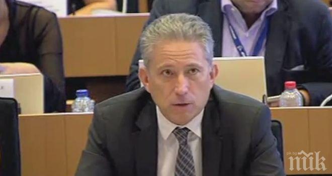 Невиждано! Евродепутат от СИРИЗА скочи на Ципрас: Ще станем по-зле от Зимбабве без споразумение!