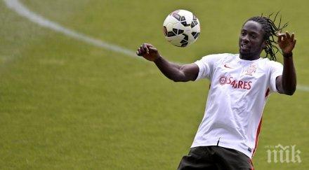 суонзи подписаха едер