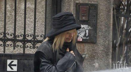 лили иванова вдигна щур скандал ресторант сервитьор видя чудо