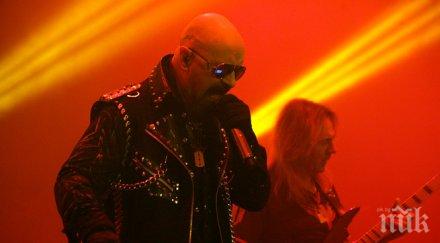 джудас прийст хелоуин разбиха софия хеви метъл