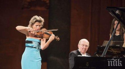 неостаряващата ане софи мутер превзе фестивал испания