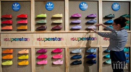 адидас направи маратонки изхвърлени морето боклуци