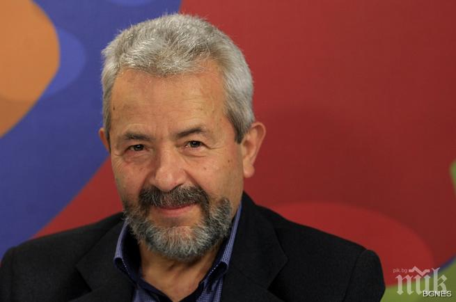 Проф. Здравко Райков: Хронична  некомпетентност на Митов -  местенето на пазари не е игра на лего 