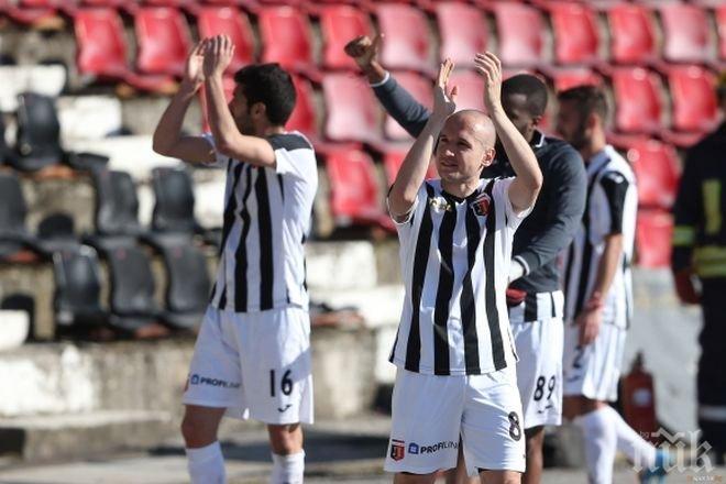 Локо (Пд) представя отбора срещу Верея, бира и кебапчета за феновете