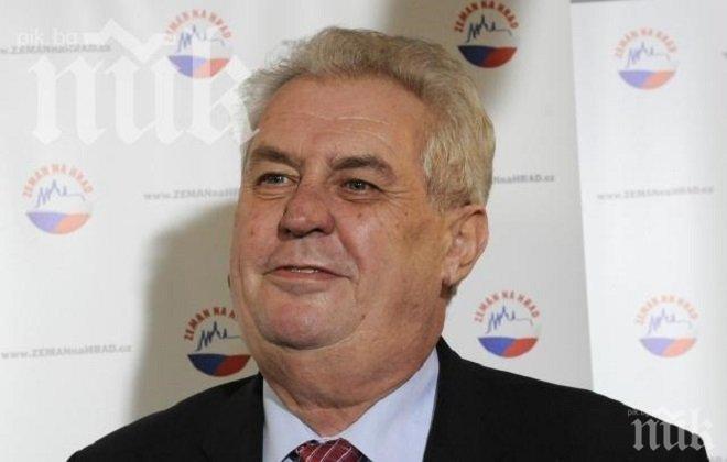 Президентът на Чехия сравни властите в САЩ с бронтозаври
