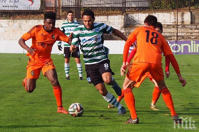  Жиньо и Стенио ще са готови за Лига Европа