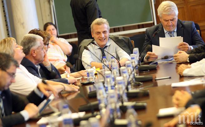 Москов: С 0.6% са нараснали болничните дългове