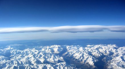 евакуираха 200 скиори испанските пиренеи