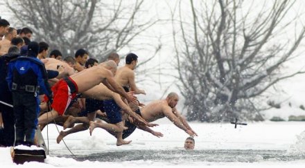 варна хвърлят кръста градуса