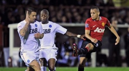 тотнъм взе беглец манчестър юнайтед