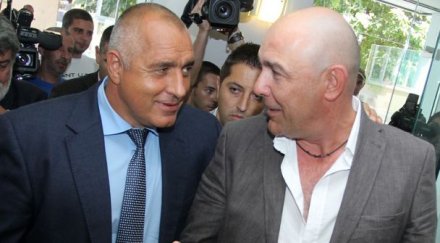 милото 800 заплата шофьорът 1000