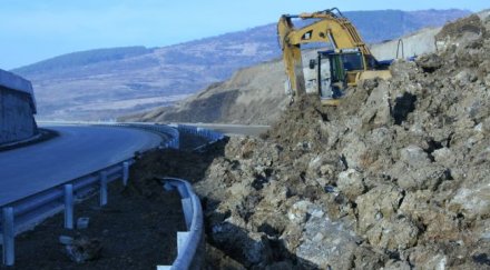 отвориха магистрала люлин свлачището