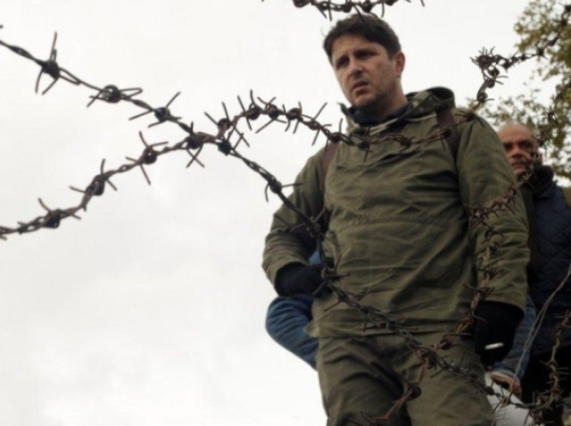 Асен Блатечки се хвърля в река без каскадьор